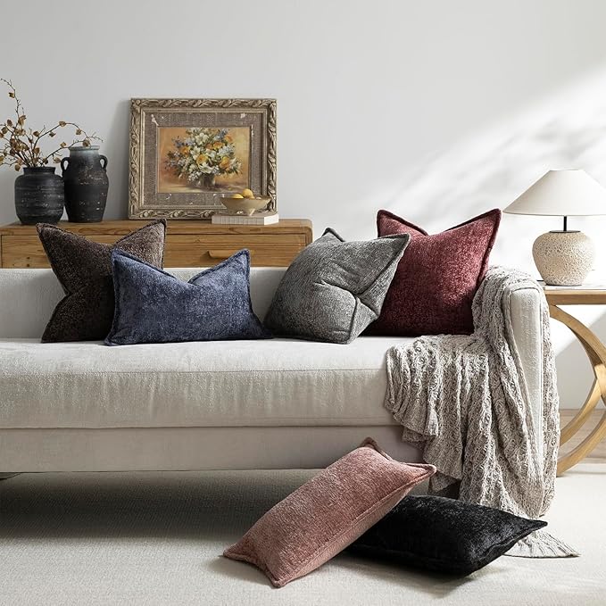 DEZENE Pack of 2 Chocolate Brown Decorative Throw Pillow Covers 18x18 Cozy Soft Chenille Accent Vintage Square Couch Pillow Covers for Home Decor Bed Sofa Living Room