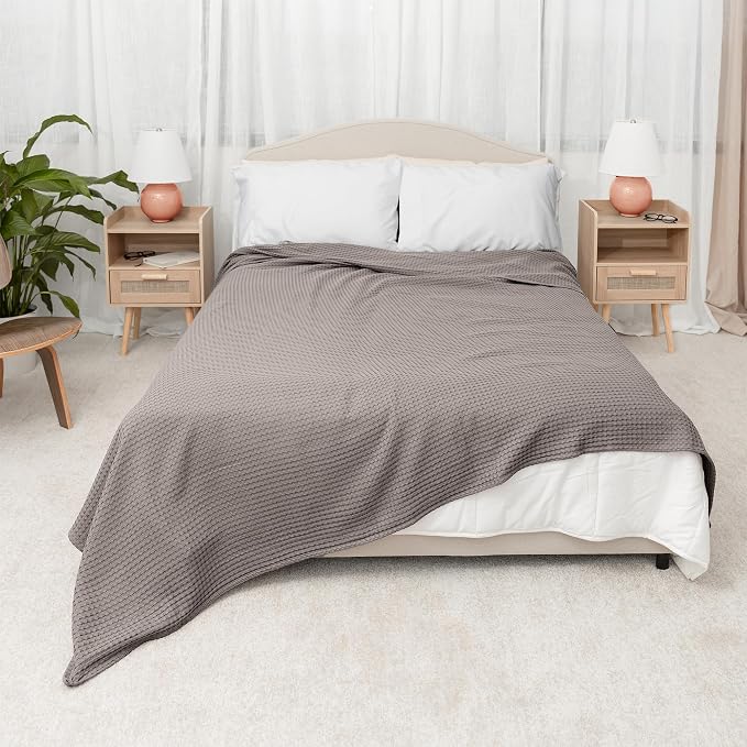Comfy Cubs Waffle Blanket Queen, 90" x 90" - 100% Cotton Lightweight Breathable Bed Blanket - Soft Textured Thermal Weave for All Seasons – Decorative Cozy Layer for Couch, Sofa, or Bed - Charcoal