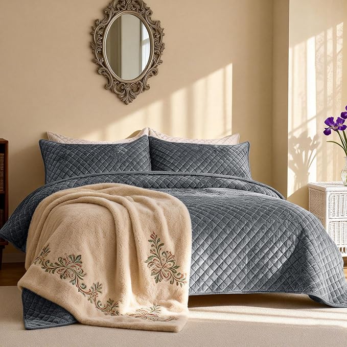 3-Piece Velvet Quilt Set Oversized King Size 120"x120" Bed Blanket Quilted Bedspread Soft Luxury Bedding with 2 Pillow Shams 20''x36'' for All-Season,Gray