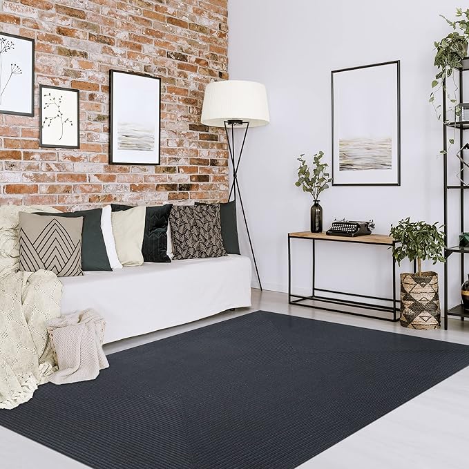 Superior Indoor/ Outdoor Large Area Rug, Reversible Braided Home Floor Decor for Living Room, Kitchen, Entryway, Patio, Front Porch, Deck, Modern, Boho, Farmhouse Style, 3' x 5', Black