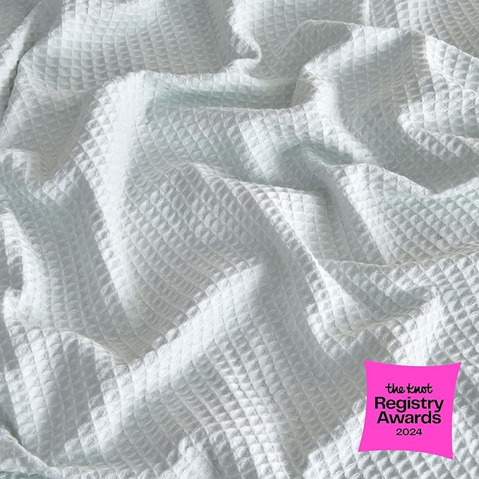 100% Cotton Blue Blanket Twin Size for Bed - Breathable and Soft, Waffle Weave for Summer Spring, 90x66 Inches (Pale Blue)