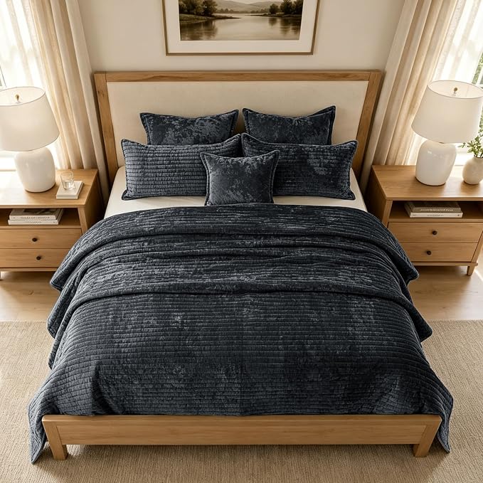 Luxury Velvet California King 106x118 in Quilt Set 3 Piece Quilted Bedspread with 2Pillow Shams(20x36) Ultra Soft Coverlet All Season Bedding for Farmhouse Modern Bedroom Sofa,Grey Blue
