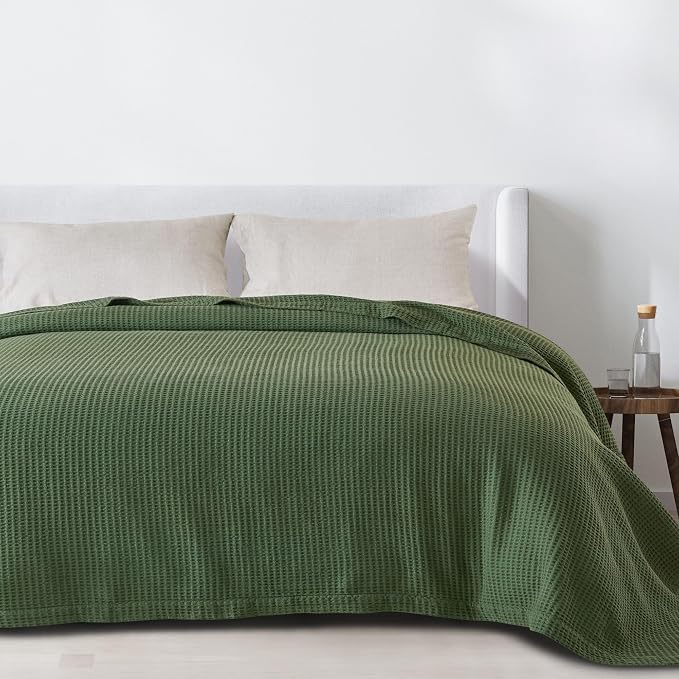 100% Cotton Green Blanket Full/Queen Size for Bed - Breathable and Soft, Waffle Weave for Summer Spring, 90x90 Inches (Forest Green)