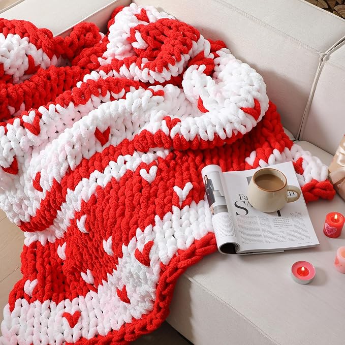 Mindsoft Chunky Knit Throw Blanket Large 50" X 60" Handmade Cream Chenille Loop Yarn Fluffy Soft Knitted Throw Big Cozy Thick Cable Knit Crochet Blanket for Couch Sofa Bed(Red,Heart)