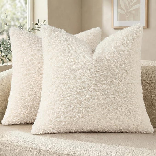 decorUhome Pack of 2 Throw Pillow Covers 20x20 Inch, Faux Fur Decorative Sherpa Pillow Covers Fuzzy Accent Soft Sheepskin Fleece Pillow Cases for Couch Living Room Bed, Neutral Cream