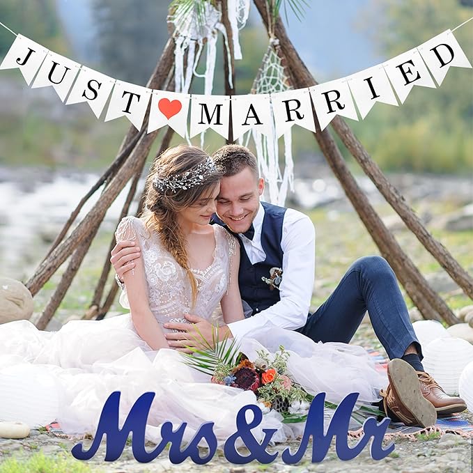 Mr Mrs Sign with Just Married Banner for Wedding Table, Mr and Mrs Wooden Letters, Mr. & Mrs. Wedding Decoration Items, Anniversary Party Vintage Decor (Navy blue W/banner)