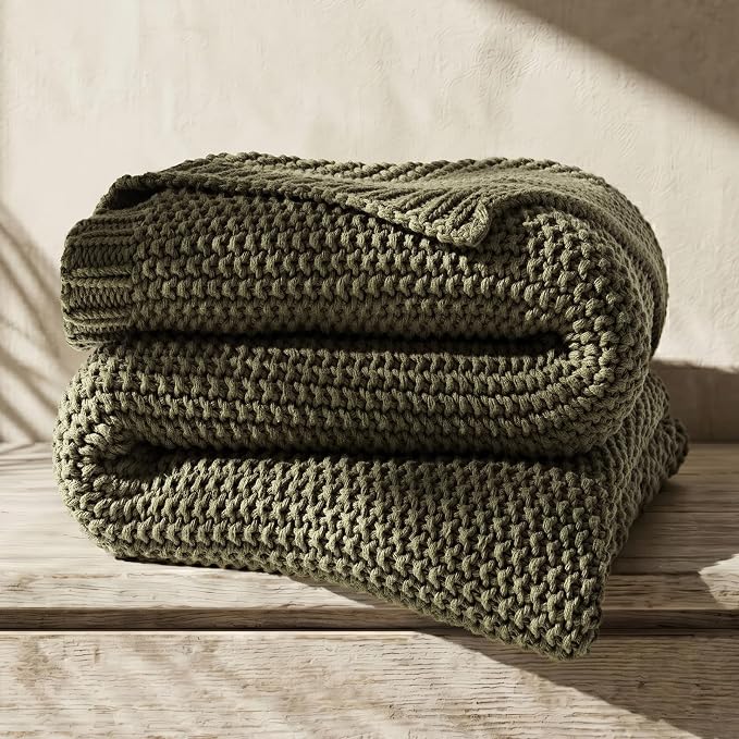 EverGrace Organic Cotton Chunky Knit Throw Blanket, 50 x 60 Olive Green | OCS Certified Organic Cotton, Seed Stitch Knit, Soft & Breathable, Cozy Midweight, Decorative Throw for Couch, Bed & Sofa