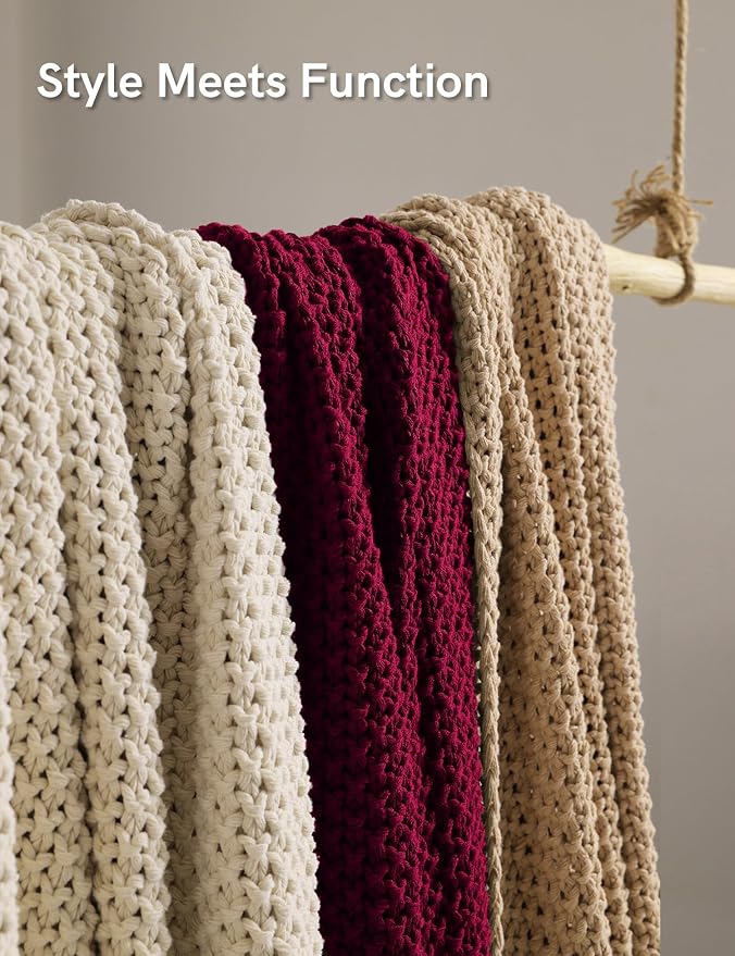 YnM Chunky Cotton Knit Throw Blanket, Cable Knit Throws for Bed Couch Sofa, Comfy & Relaxing, Decorative Piece for Farmhouse Modern Boho Rustic Scandinavian Chic Vibe, Red 50x60 Inches