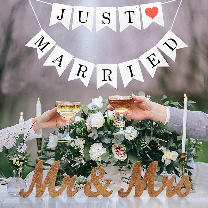 Just Married Banner for Wedding Table - Mr. & Mrs. Wedding Decoration Items, Rose Gold Wood Letter, Anniversary Party Valentine's Day Vintage Decor