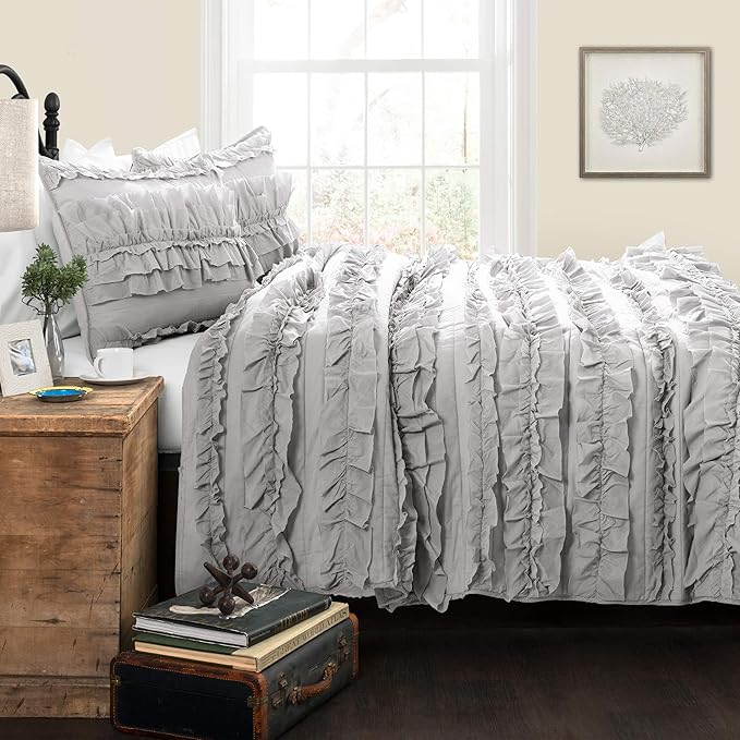 Lush Decor Belle Quilt Queen Size 3 Piece Set Full/Queen Light Grey - Ruffle Bedding Set - Cute Quilt - Coquette Decor - Queen Bedding