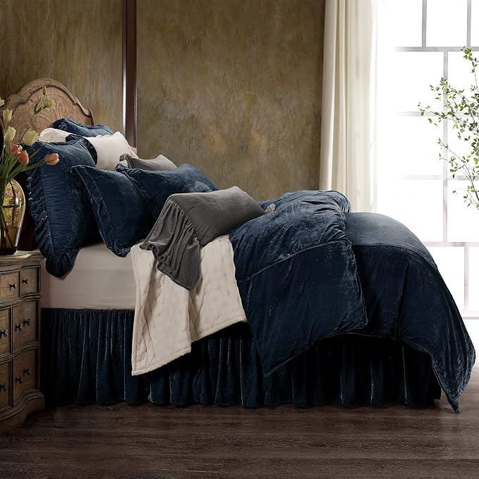 HiEnd Accents Stella Faux Silk Velvet 3 Piece Duvet Cover Set with 2 Pillow Shams, Queen, Midnight Blue, Western Modern Traditional Style Bedding, 1 Comforter Cover and 2 Pillow Cases