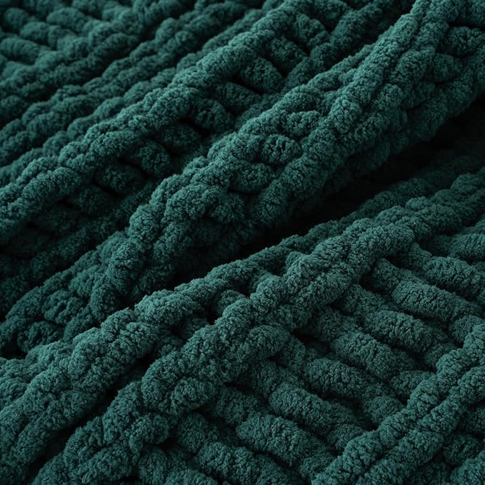 Battilo Chunky Knit Throw Blanket for Couch, Christmas, 50"x60", Dark Green | Hand Knit, Gift Blanket for Christmas Decor, Cozy Warm Thick Soft Chenille Throw Blanket for Bed, Sofa, Chair, Living Room
