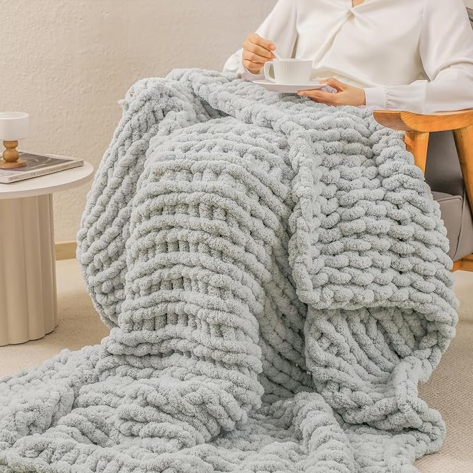 bearberry Chunky Knit Throw Blanket 60x80 Inches Handmade, Soft Jumbo Chenille Yarn with Cable Rope Knot Design | Thick Cozy Large Blanket for Couch, Sofa, Bed & Living Room Home Decor | Light Grey