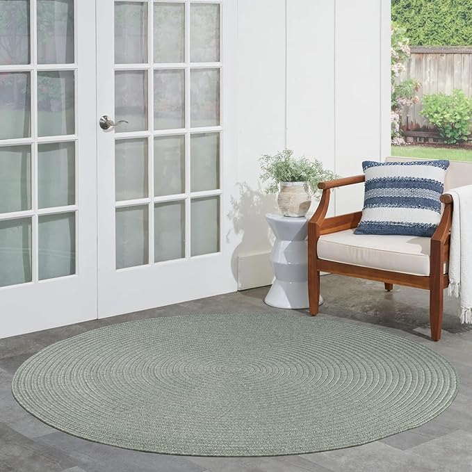 Superior Indoor/Outdoor Area Rug, Reversible Braided Floor Decor for Living Room, Kitchen, Patio, Front Porch, Modern Boho Farmhouse Rugs, Hardwood, Bedroom Accessories, 4' Round, Fog Green