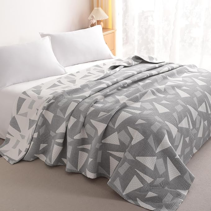 NTBAY 3 Layers Cotton Muslin 106x92 King Bed Blanket, Super Soft Breathable Thermal Yarn Dyed Quilt for Adults, Perfect Lightweight Blanket for Couch Sofa Bed All Seasons, Grey Triangle