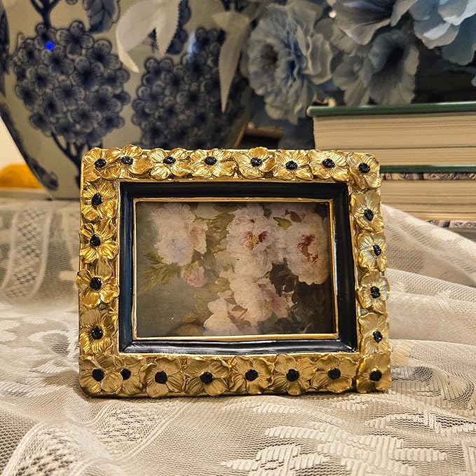 SYLVIA'S SHOP 2.5x3.5 Small Vintage Picture Frame, Mini Antique Gold Ornate Photo Frame, for Tabletop and Wall Display, Decorative Floral Design Retro Home Decor, Photo Gallery Art