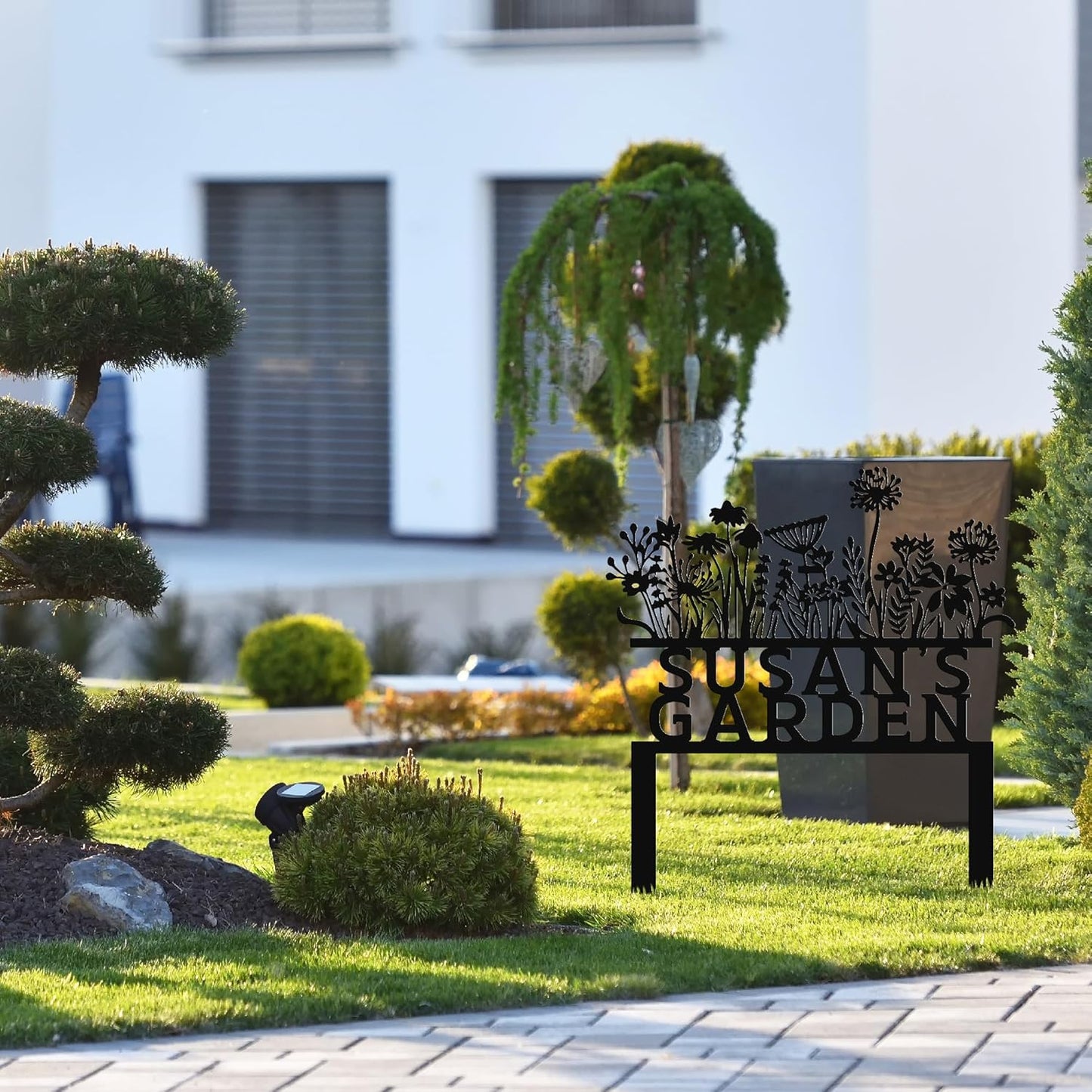 Custom Flowers Metal Garden Decor, Sign for Flower Beds, Personalized Flowers Garden Sign with Stakes, Metal Yard Art, Gift for Grandmother, Patio Decor, Farmhouse Decorations, Mom Gift