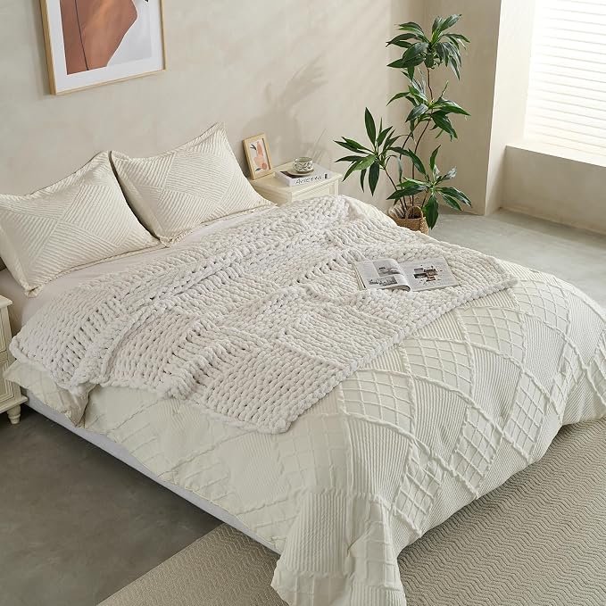 Chunky Knit Blanket Throw 50x60 Inches,Handmade Cable Knit Crochet Blanket,Cozy Lightweight All Season,Wrinkle-Resistant Polyester for Couch Bed Sofa Reading Nook, Beige