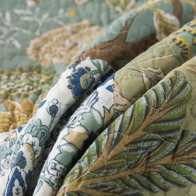 NEWLAKE Cotton Quilted Throw Blanket for Bed Couch Sofa, Reversible Patchwork Matelasse Blanket with Real Stitched Embroidery, Bohemian Floral Pattern, 60X78 Inch