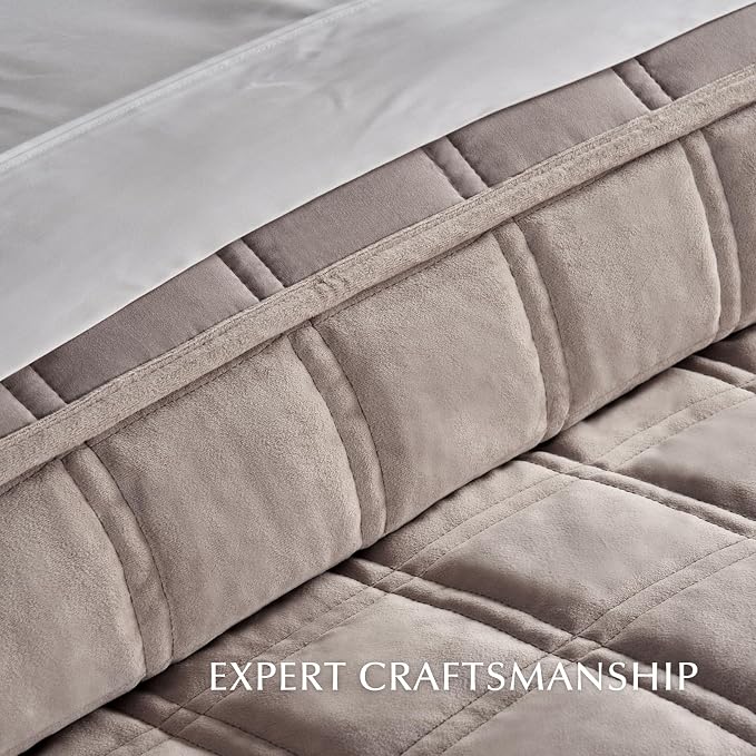 EverGrace 3 Pieces Luxurious Velvet Quilt Queen Size, Ultra Soft Bedspread Coverlet Set, Double Box Stitch Lightweight Velvet Comforter for All Season with 2 Shams, Truffle Taupe, 92"x96"