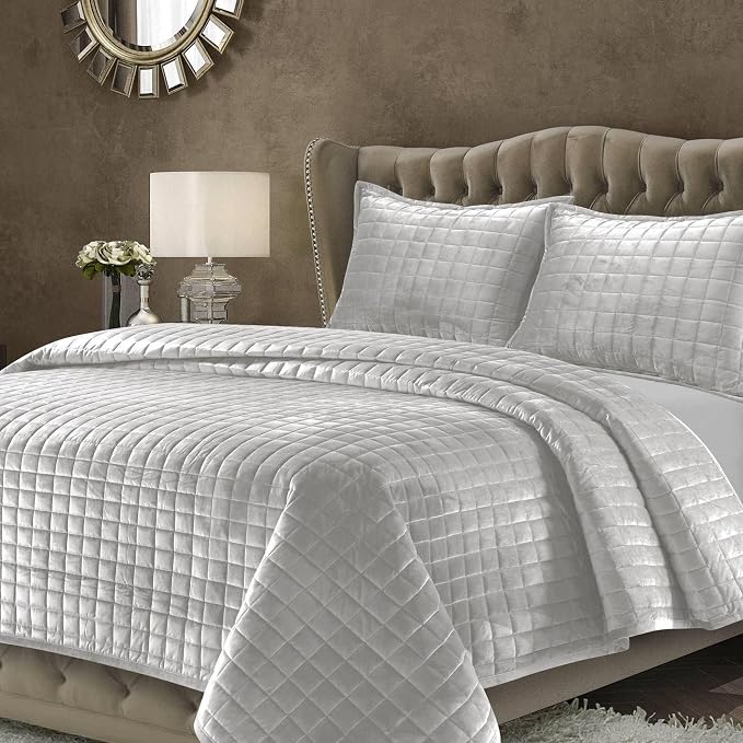 Tribeca Living Luxury Velvet Quilt Twin Size Set - 260GSM Ultra-Soft Oversized Velvet Bedspread Comforter Set with 1 Sham, in Florence Silver Grey