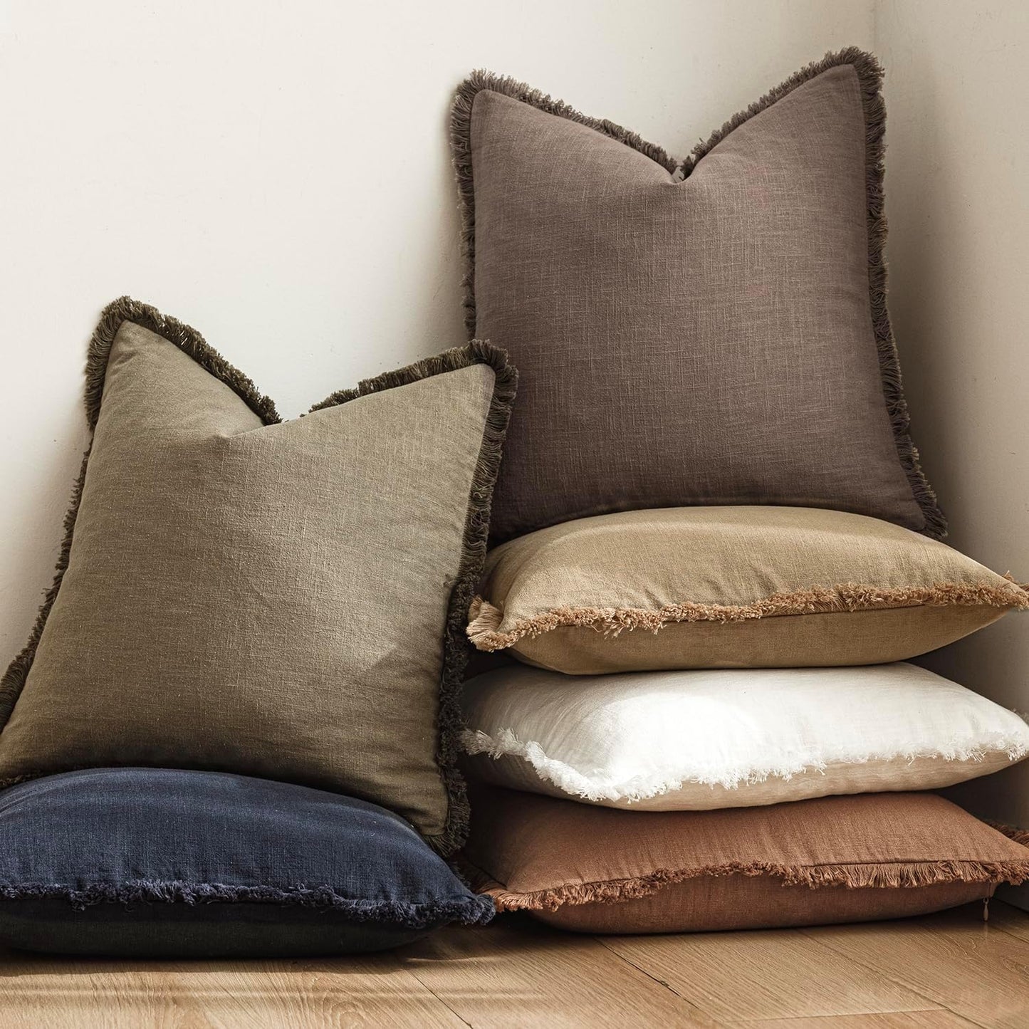 Foindtower Set of 2 Decorative Linen Fringe Throw Pillow Covers Cozy Farmhouse Cushion Cover with Tassels Accent Pillowcase for Couch Chair Sofa Bed Living Room Home Decor,22×22 Inch,Light Coffee