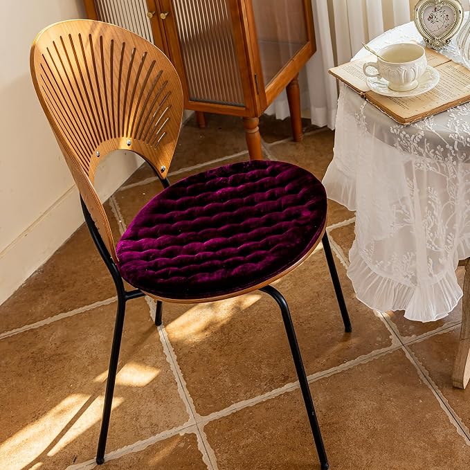 vctops Luxury Velvet Chair Pad Seat Cushion Soft and Comfy Chair Cushion Solid Color Round Seat Pad Cushion for Kitchen Dining Office Chair (Purple,17"x17")