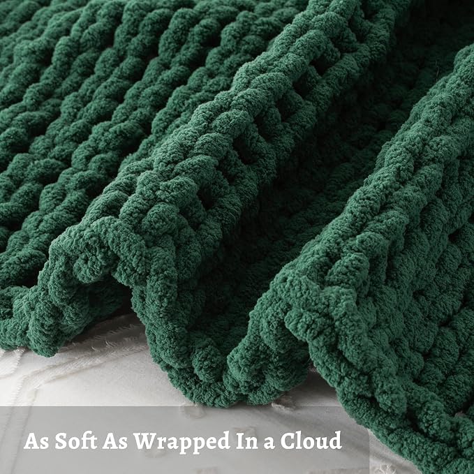 Battilo Dark Green Chunky Knit Throw Blanket, Soft and Thick Chirstmas Green Chenille Throw Blanket, 50"x60" Handmade Cable Knit Crochet Blanket, Knot Knitted Throw Blankets for Couch Home Decor
