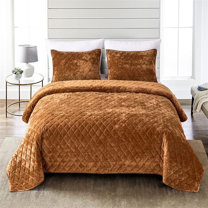 Fredsure Distressed Velvet Quilt Set, 3 Pieces Caramel Gold King, Distressed Velvet Face and Brushed Microfiber Reverse, with Diamond Quilting