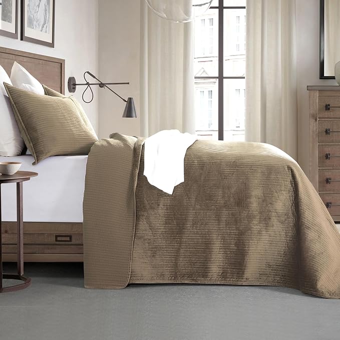 Elegant Comfort Luxury 3-Piece Velvet Corduroy Stripe Quilt Set, Ultra Soft Bedspread - Cozy Velvet Coverlet Set - 3PC Medium Weight Quilted Set with Matching Pillow Shams, Full, Khaki