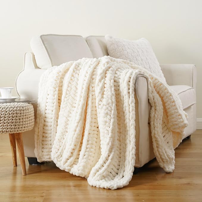 Battilo Chunky Knit Throw Blanket for Couch, 50"x60", White Cream | Hand Knit with Chunky Yarn, Gift blanket, Light Color, Cozy Warm Thick Soft Chenille Throw Blanket for Bed, Sofa, Living Room