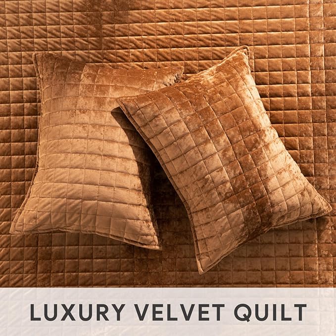 RECYCO Luxury Velvet Quilt Set, California King 118'' x 106'' Oversized Bedspread, Ultra Soft Velvet Comforter, Lightweight Box Stitch Bedding Sets for All Season, with 2 Shams, Rusty Burnt Orange