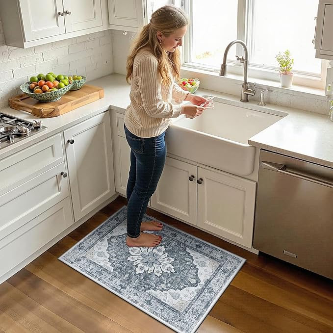 RELEANY Area Rugs 2'x3' Kitchen Rugs Entry Rug Small Rugs for Entryway Kitchen Bathroom Door Mat Indoor Entrance,Washable Non Slip, Light Gray Grey White