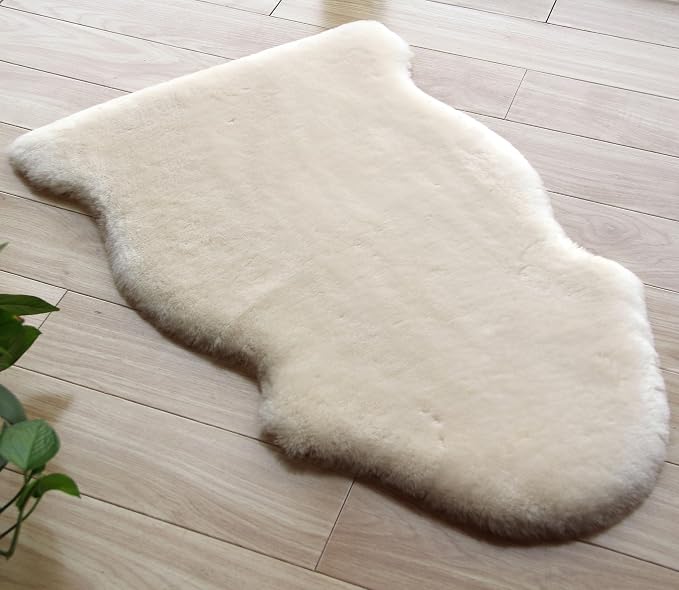 WaySoft Baby Sheepskin Rug, Oeko-TEX Certified, Safe & Natural Nursery Rug, 100% Genuine New Zealand Soft Fur Rug Baby Carpet