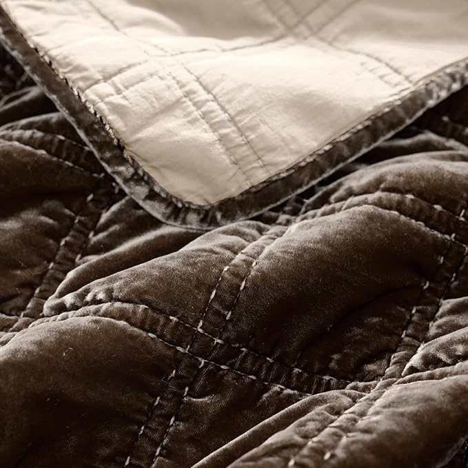 HiEnd Accents Stella Faux Silk Velvet Throw Blanket Green Ochre, 50x60 inch, Double Stitch Plush Soft Cozy Blankets, Luxury Decorative Throws for Couch, Bed, Sofa, Chair
