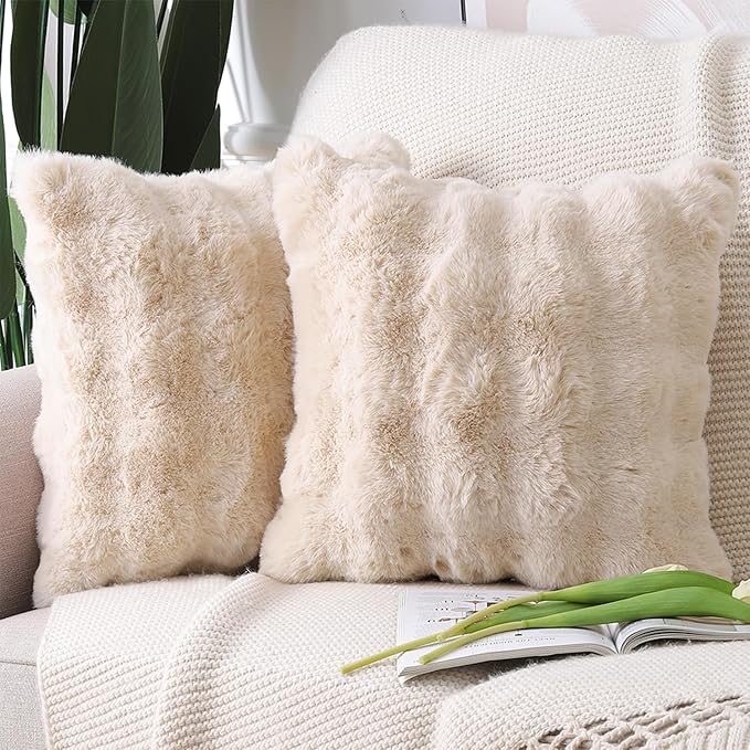 MADIZZ Pack of 2 Thick Plush Faux Wool Throw Pillow Covers Soft Boho Throw Pillows Luxurious Cushion Covers for Couch Sofa Bedroom Living Room Home Decor 22x22 Inch Beige