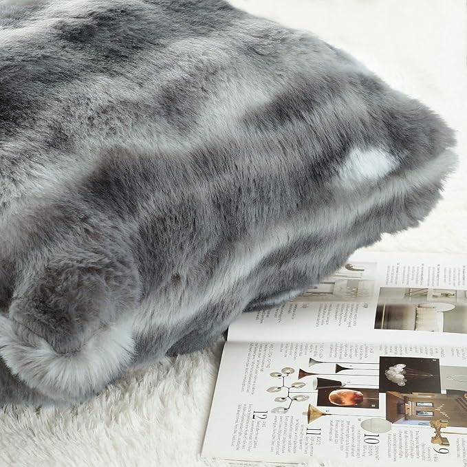 MADIZZ Pack of 2 Thick Plush Faux Wool Throw Pillow Covers Soft Boho Throw Pillows Luxurious Cushion Covers for Couch Sofa Bedroom Living Room Home Decor 22x22 Inch Dark Grey