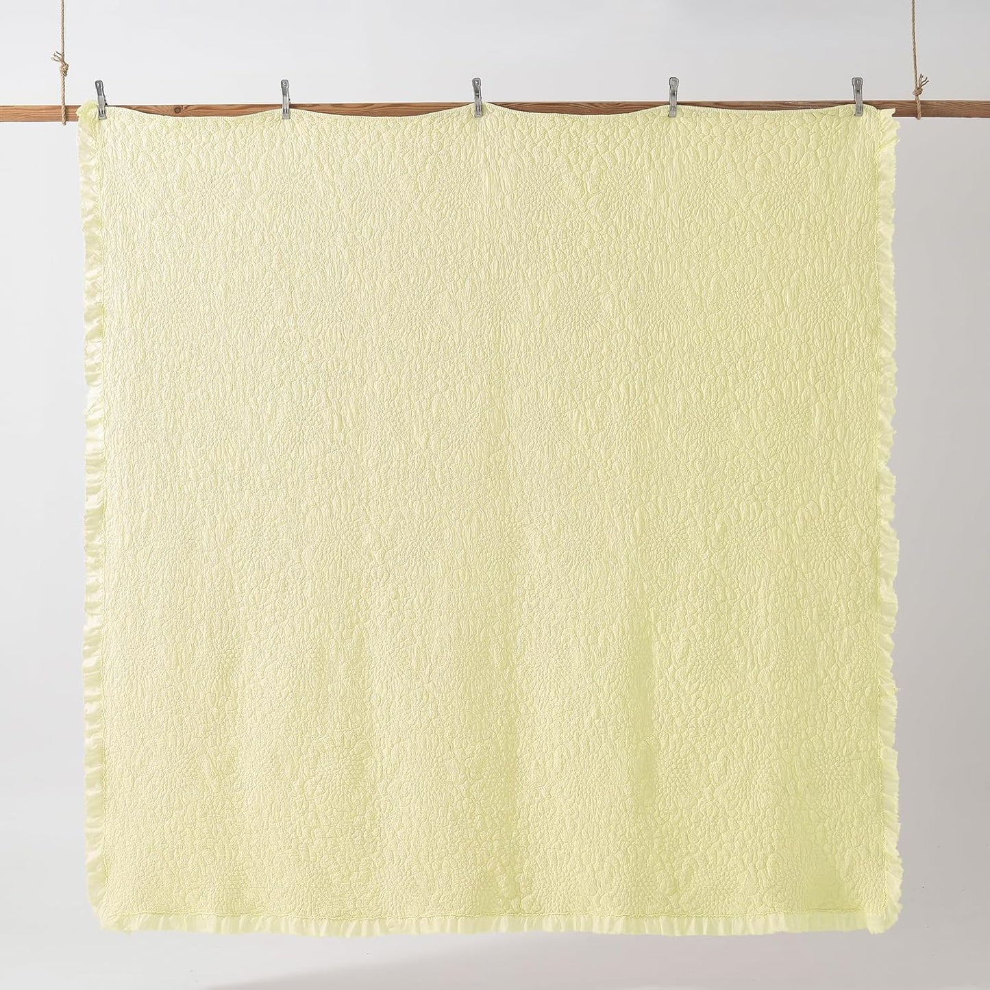 Light Yellow Ruffled Quilt Queen Size, Stone-Washed Microfiber Lightweight Crinkled Farmhouse Rustic Shabby Chic Bedding Set, 3 Pieces Reversible Bedspread Coverlet with Pillow Shams for All Season