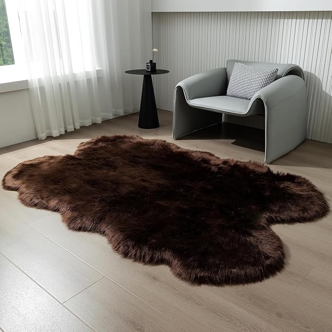 Faux Fur Rug Coffee Sheepskin Area Rug,Ultra Soft Shaggy Plush Rug Bedroom Living Room Sofa Floor Kids Room Bedside（4 x 6 ft Sheepskin）