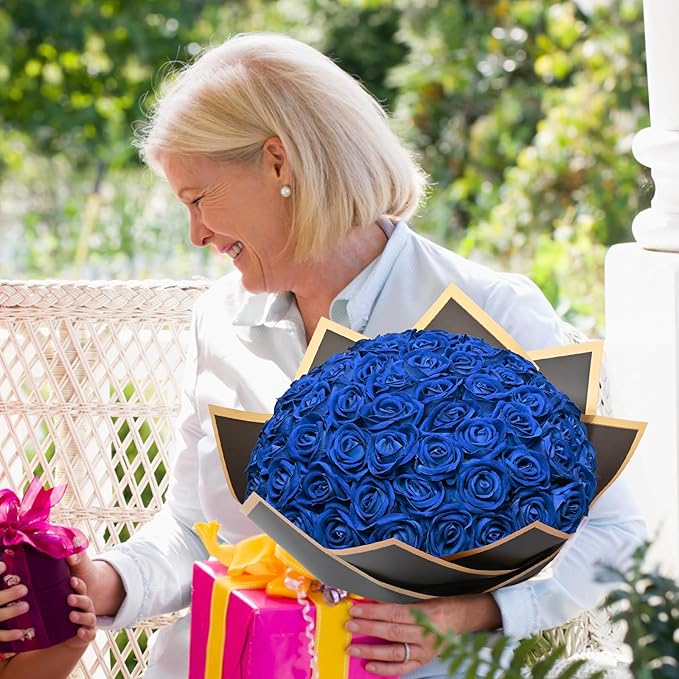 Waipfaru 50 Pcs Blue Roses, Fake Roses Artificial Velet Flowers for Valentines Mothers Day Wedding Centerpieces Decor (Royal Blue)