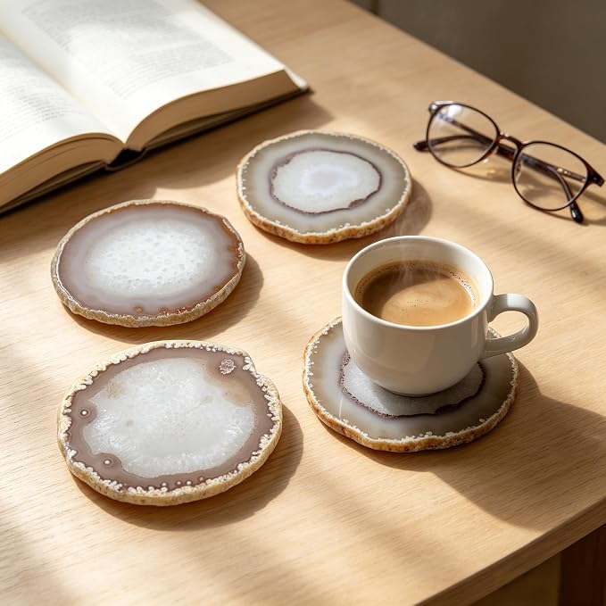 Agate Coasters Geode Agate Sliced Cup Mat 3-4'' 4Pcs Natural Color Polished Coasters with Rubber Bumper for Drinks Coffee Wine Home Decoration Gift Card