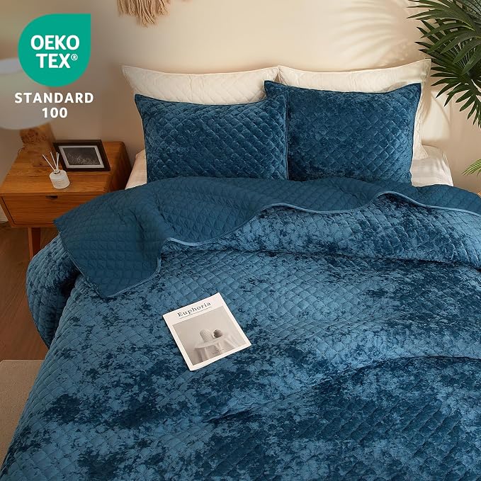 Luxury Soft Velvet Quilt Set King Size - Lightweight Velvet Bedding Set for All Season, Oversized Bedspread Coverlet Comforter Set with 2 Pillow Shams, Blue, Diamond