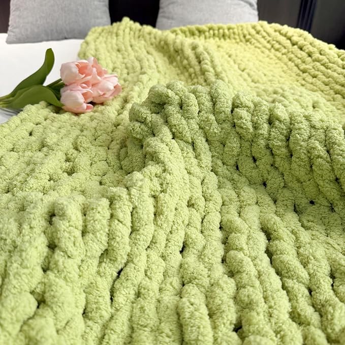 Soft Chunky Knit Throw Blanket for Couch, Cozy Warm Knitted Blankets | Hand Knit with Jumbo Chenille, Lightweight Warm Fluffy Decor for Women, Mom, Her & Girls, Sofa, Chair, Bed, 48"×71"(Green)