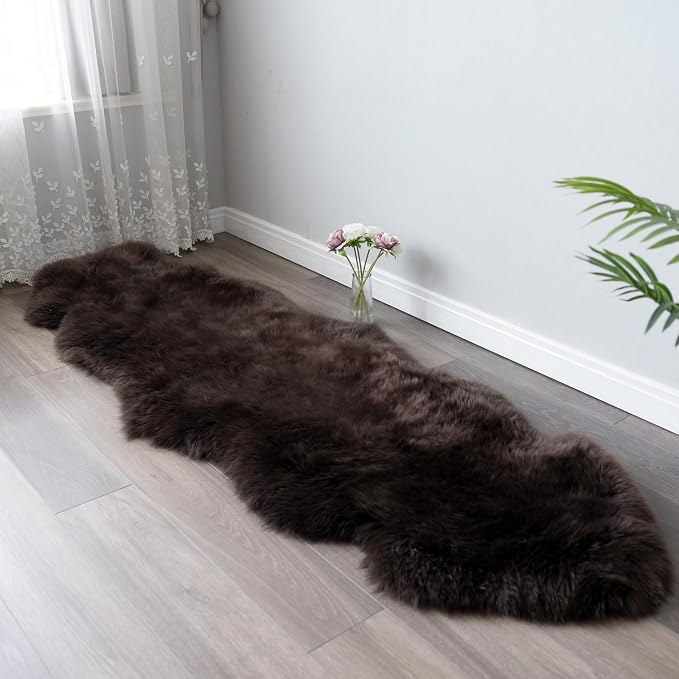 Sheepskin Rug, Fluffy Shag Area Rug, Super Soft 24” x 72“ Sheepskin Hair Rug, Pile Rug, Decorative Throw Rugs for Bedrooms, Children's Rooms, Living Rooms (Chestnut Brown, 24" x 72")