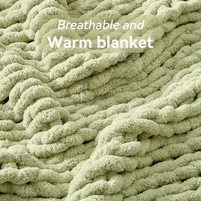 Negwoo Chunky Knit Throw Blanket, 60''*80'' Knitted Throw Chenille Yarn for Bed Couch, Handmade Light Green Crochet Big Thick Blanket, Machine Washable Cute Comfy Blanket for Home Decor