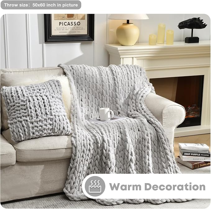 Soft Chunky Knit Blanket, 40X50 Inch Handmade Thick Chenille Yarn Throw Without Shedding & Raveling, Aesthetic & Cozy Home Decor with Couch Sofa Bed, Gift Pack, Light Grey