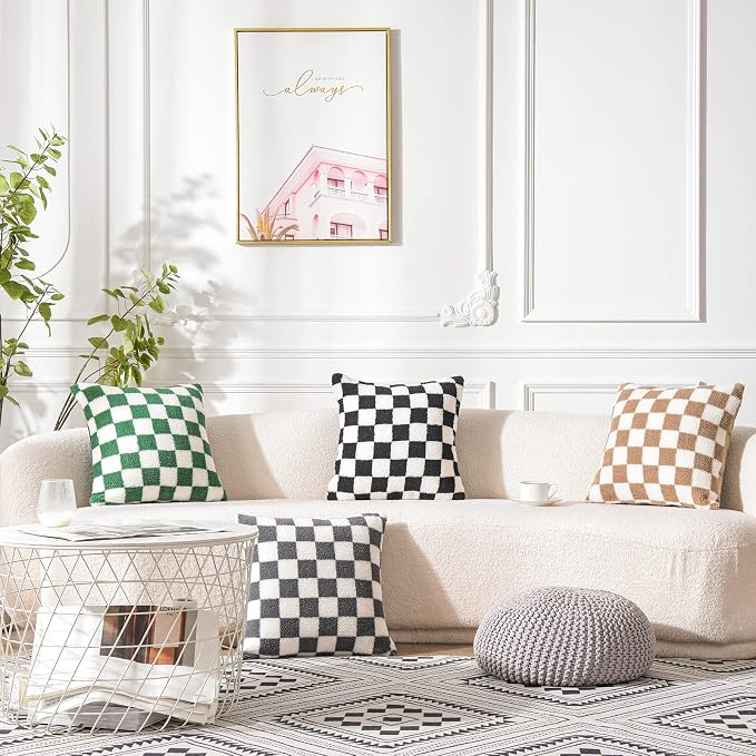 WACOMECO Decorative Throw Pillow Covers - Soft Sherpa Checkerboard Cushion Covers Faux Fur Pillow Cases for Sofa Bedroom Livingroom Car, 18 x 18 in, Black and Off White