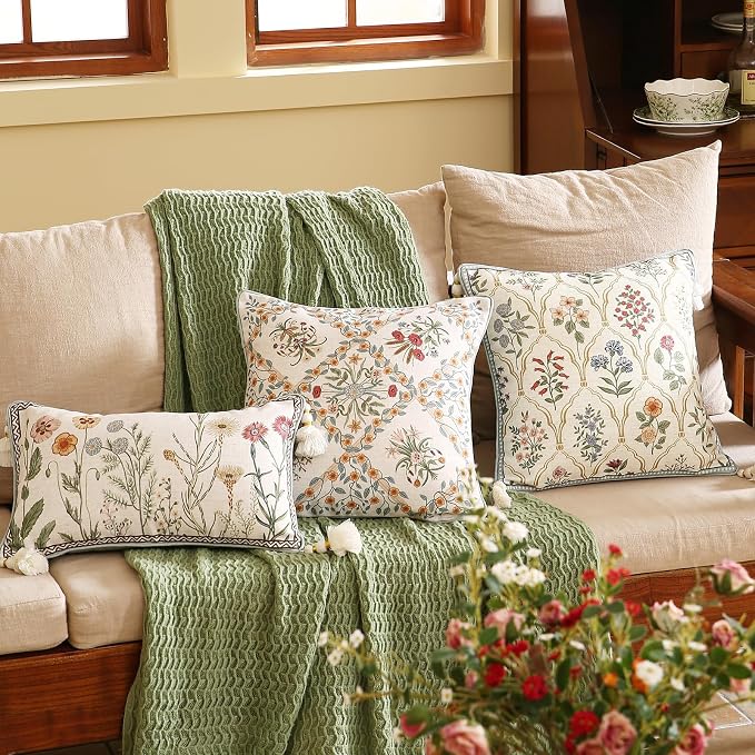 ISAENNE Designer Vintage Linen Throw Pillow Cover,18"x18"-Serenity B | French Elegant Square Decor Pillow Cover,Concealed Zipper Design,Colorful Floral Pattern,Sofa,Bedroom,Living Room,Chairs