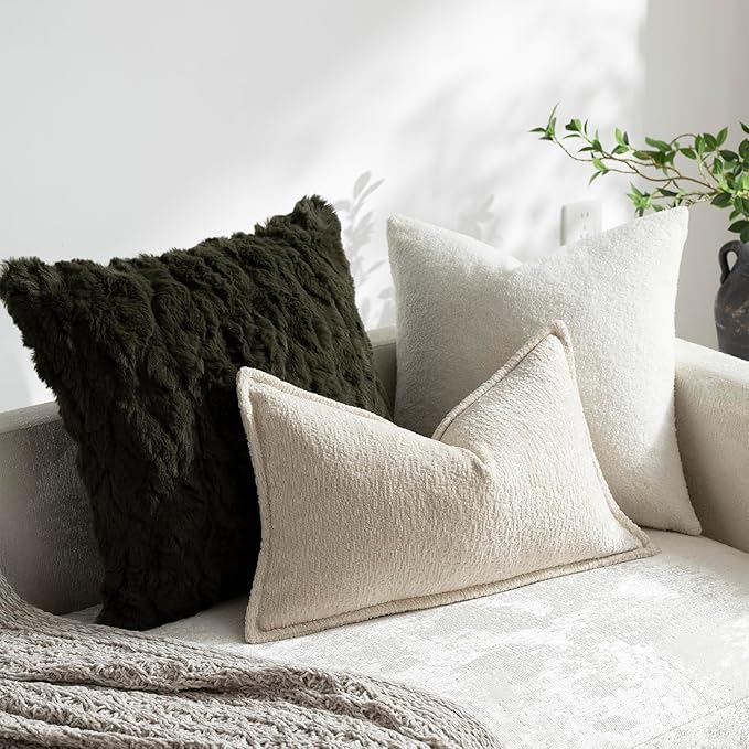 DEZENE Pack of 2 Beige Decorative Throw Pillow Covers 12x20 Cozy Soft Chenille Boho Accent Vintage Farmhouse Rectangular Lumbar Couch Pillow Covers for Home Decor Bed Sofa Living Room