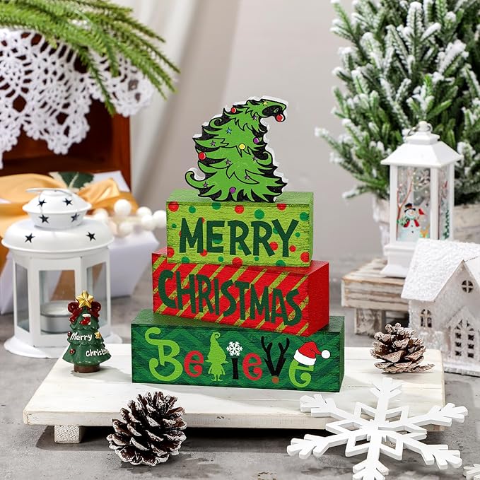 Marsui 4 Pcs Merry Christmas Table Decor Green Red Xmas Tiered Tray Decor Rustic Xmas Tree Believe Holiday Wood Sign Block Farmhouse Christmas Centerpiece for Tables Home Office Desk Shelf Gifts